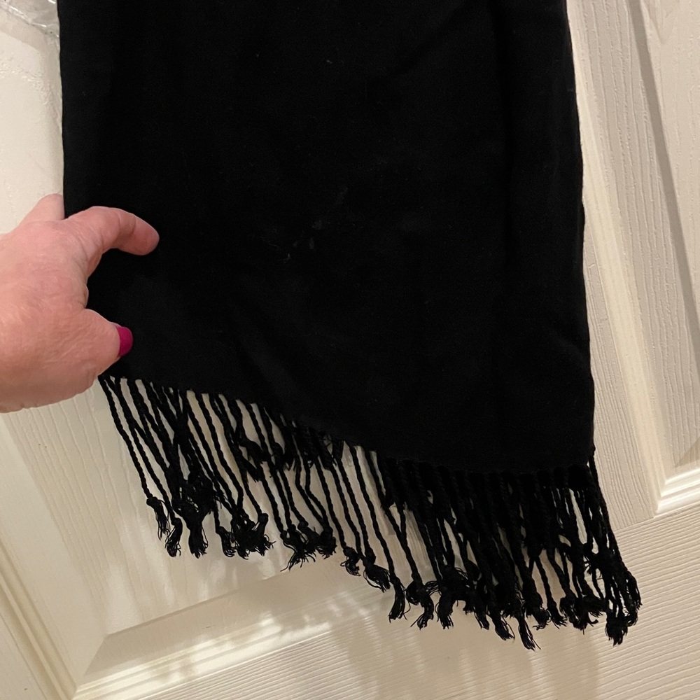 Black Fringe Rayon Scarf Long 74” Wrap Wide Boutique Style Shawl Fall Winter - Picture 6 of 6